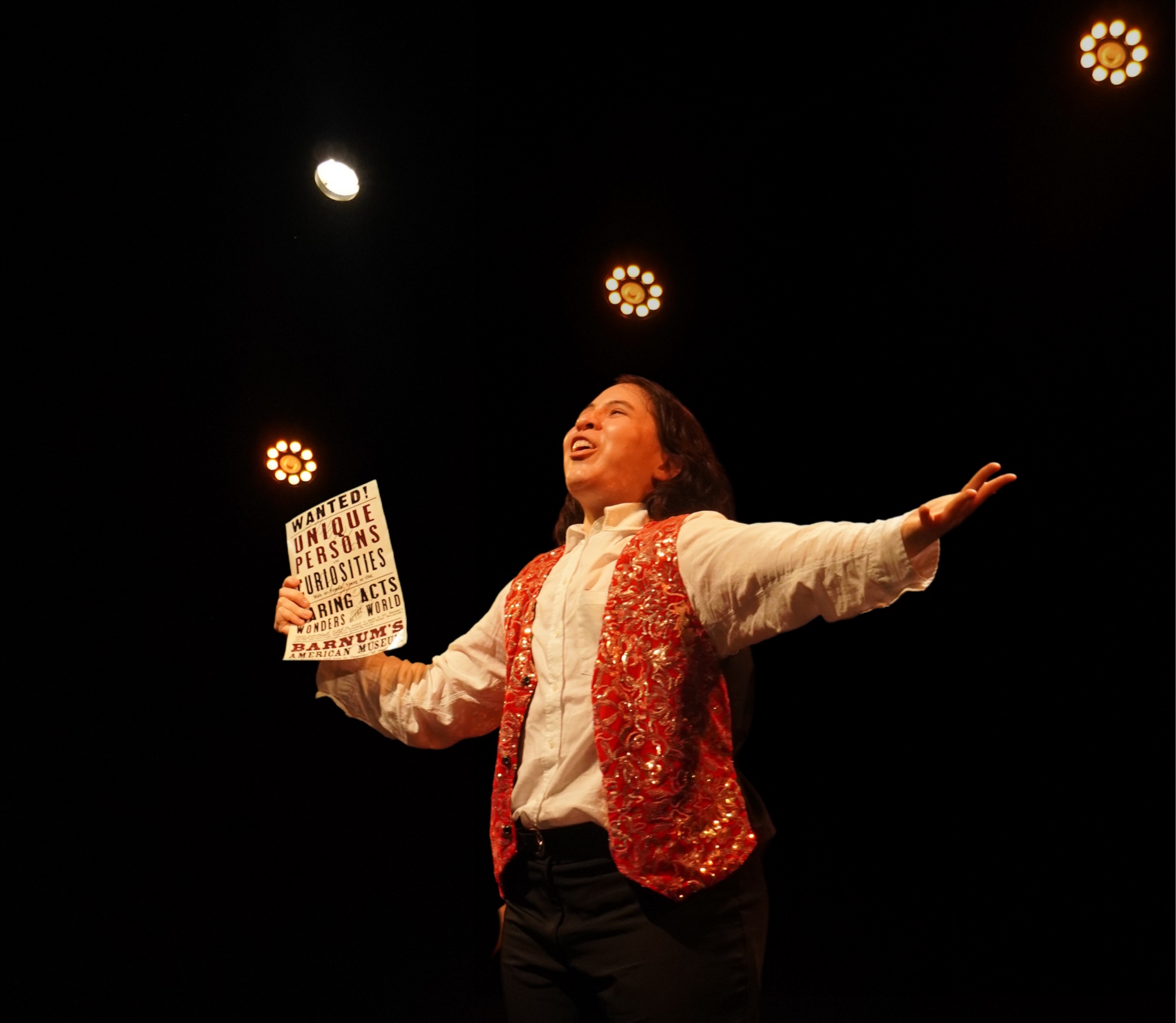 Cómo el Teatro Musical Ayuda a Jóvenes a Afrontar la Ansiedad
