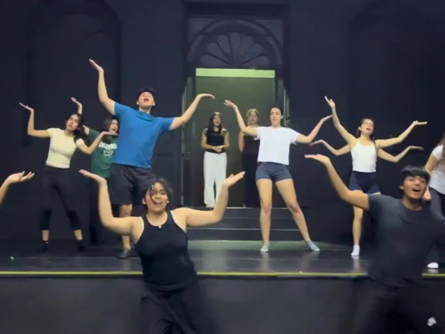 Aprender inglés a través del teatro musical en Lima: la experiencia de Aladdin JR.